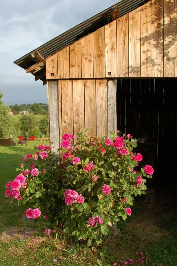 B&B La Maison Des Collines Autour Chambres D'Hotes La Chapelle  Exterior foto